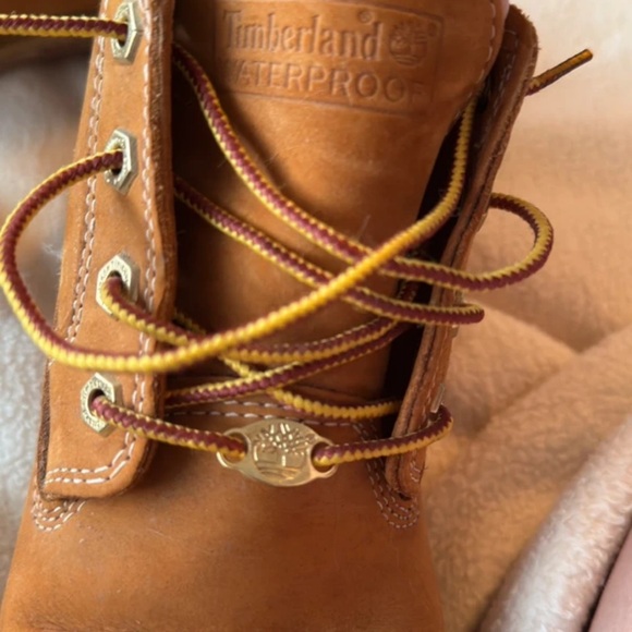Timberland Women's Brown Leather Lace-Up Boots - Picture 3 of 5